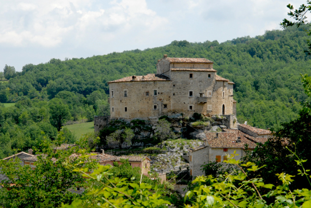 Castel di Luco ad Acquasanta Terme